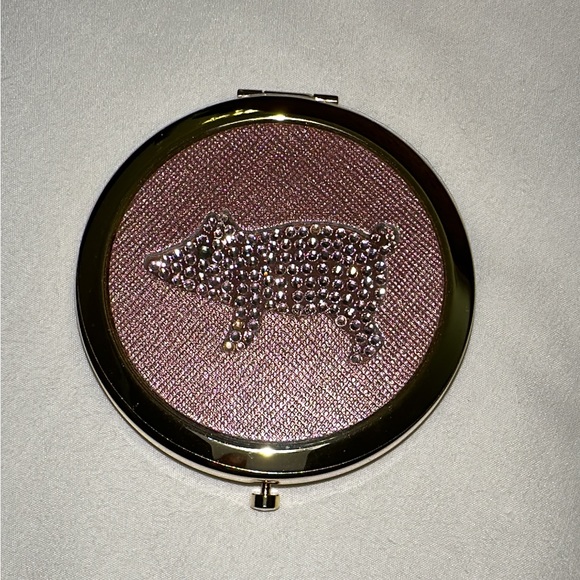 ✨🤍 NEW Henri Bendel RARE Limited Edition Year of the Pig Double Compact Mirror - Picture 3 of 17